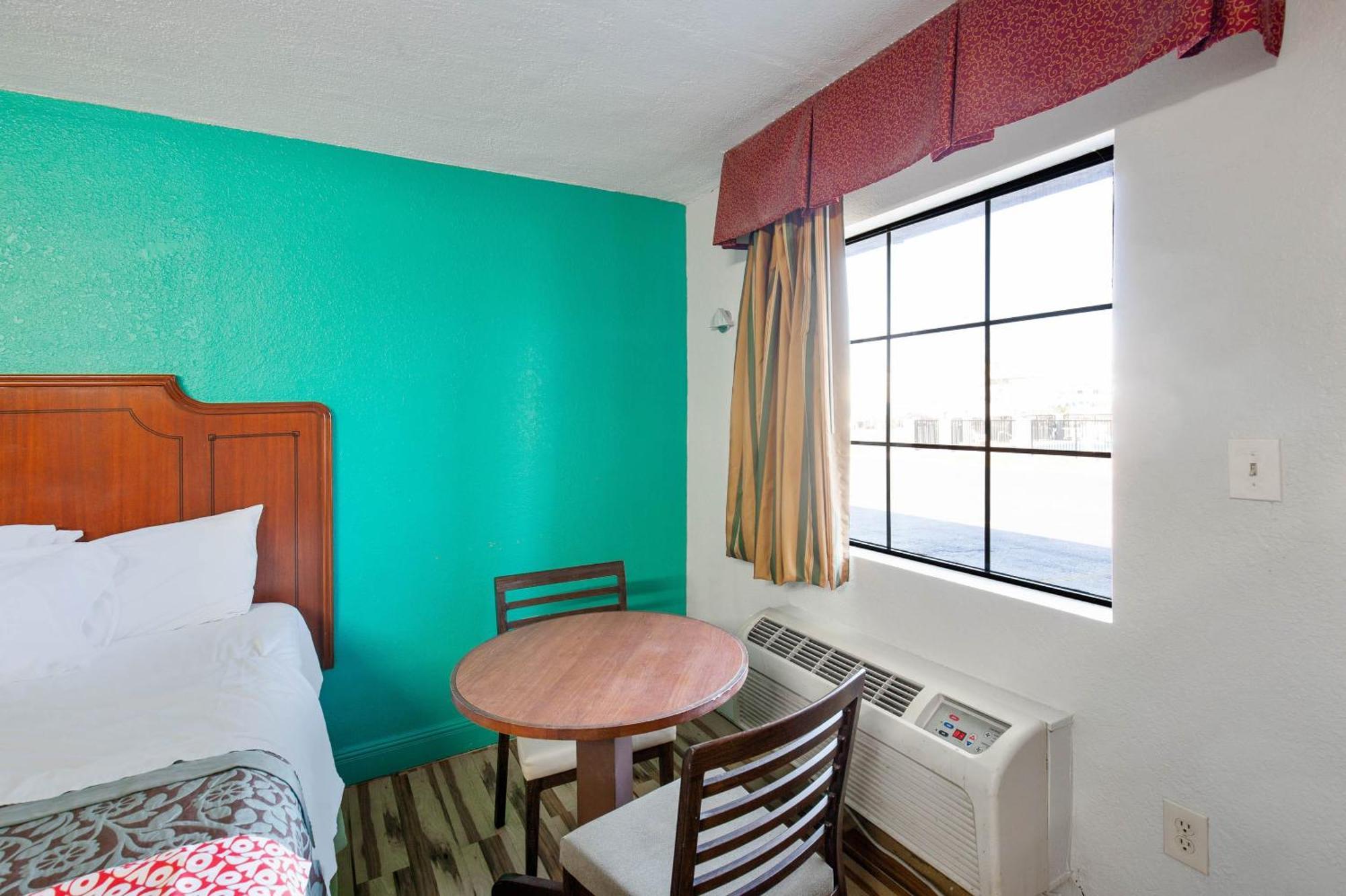 Hotel O Columbia Downtown Near I-65 Esterno foto